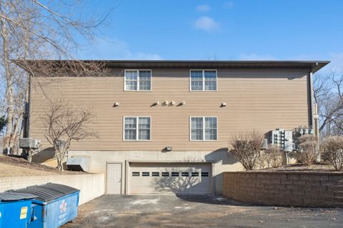 Tiny photo for 2997 3rd Street #200, Moline, IL 61265 (MLS # 12561391)
