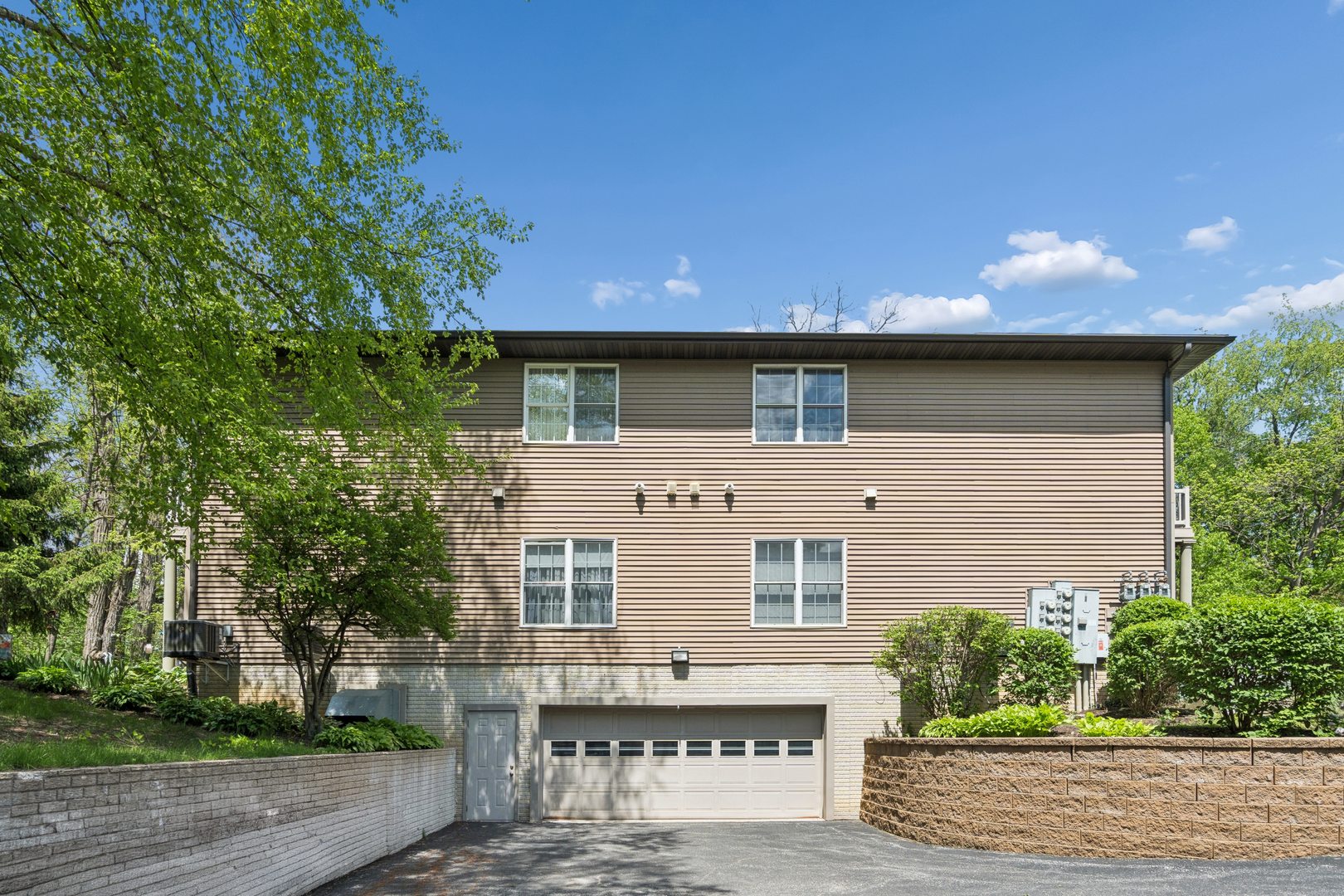 2997 3rd Street 200