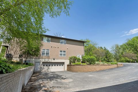 Tiny photo for 2997 3rd Street #200, Moline, IL 61265 (MLS # 12561391)