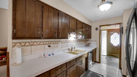 Tiny photo for 544 Thornwood Drive, South Holland, IL 60473 (MLS # 12718933)