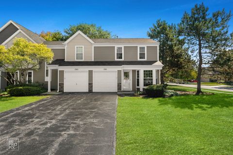 Photo of 1705 College Green Drive, Elgin, IL 60123 (MLS # 12541525)