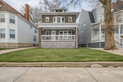 2038 E 73rd Street Chicago IL 60649