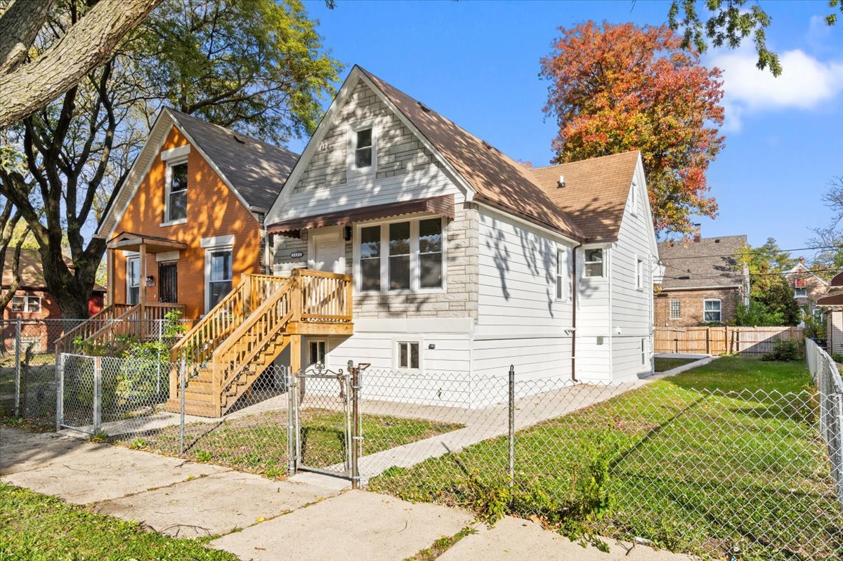 8403 S Sangamon Street