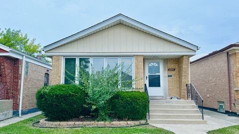 Photo of 6005 S Menard Avenue, Chicago, IL 60638 (MLS # 12486258)