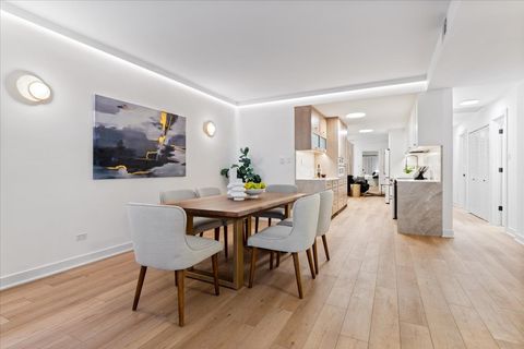 Tiny photo for 39 E Schiller Street #1E, Chicago, IL 60610 (MLS # 12617962)