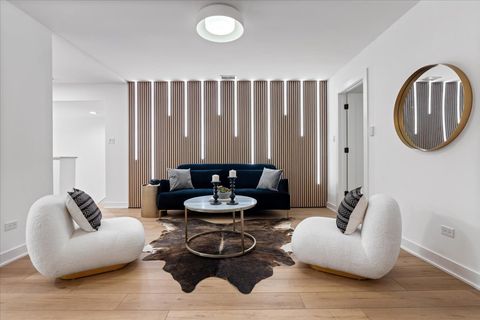 Tiny photo for 39 E Schiller Street #1E, Chicago, IL 60610 (MLS # 12617962)