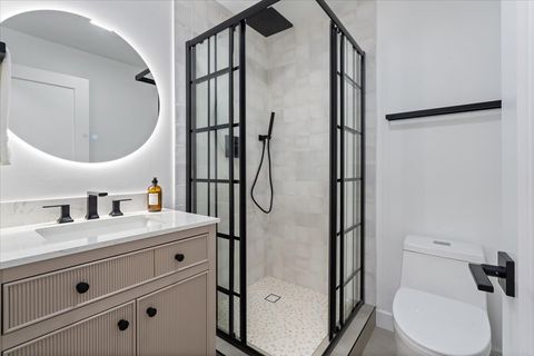 Tiny photo for 39 E Schiller Street #1E, Chicago, IL 60610 (MLS # 12617962)