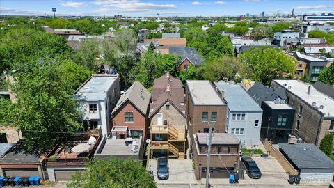 Tiny photo for 2233 W Shakespeare Avenue #1F, Chicago, IL 60647 (MLS # 12497488)