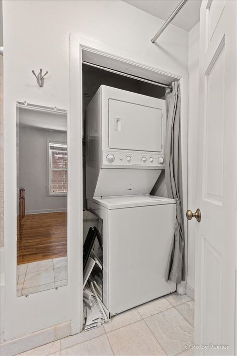 Tiny photo for 2233 W Shakespeare Avenue #1F, Chicago, IL 60647 (MLS # 12497488)