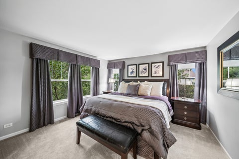 Tiny photo for 203 Tanglewood Drive, Glen Ellyn, IL 60137 (MLS # 12749063)