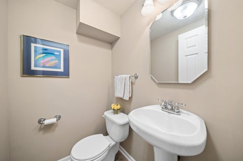 Tiny photo for 203 Tanglewood Drive, Glen Ellyn, IL 60137 (MLS # 12749063)