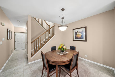 Tiny photo for 203 Tanglewood Drive, Glen Ellyn, IL 60137 (MLS # 12749063)