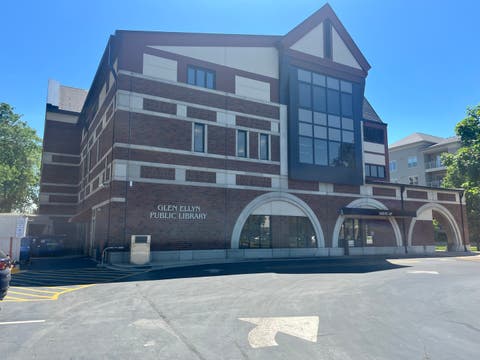 Tiny photo for 385 Duane Street #304, Glen Ellyn, IL 60137 (MLS # 12627322)