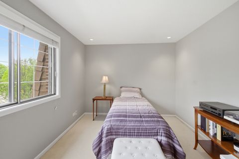 Tiny photo for 385 Duane Street #304, Glen Ellyn, IL 60137 (MLS # 12627322)