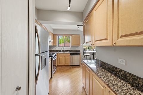 Tiny photo for 385 Duane Street #304, Glen Ellyn, IL 60137 (MLS # 12627322)