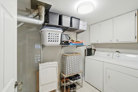 Tiny photo for 385 Duane Street #304, Glen Ellyn, IL 60137 (MLS # 12627322)