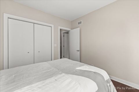 Tiny photo for 1448 W Roscoe Street #1E, Chicago, IL 60657 (MLS # 12582038)