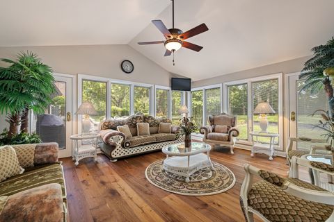 Tiny photo for 15100 W 159th Street, Homer Glen, IL 60491 (MLS # 12129839)