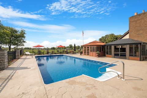 Tiny photo for 15100 W 159th Street, Homer Glen, IL 60491 (MLS # 12129839)