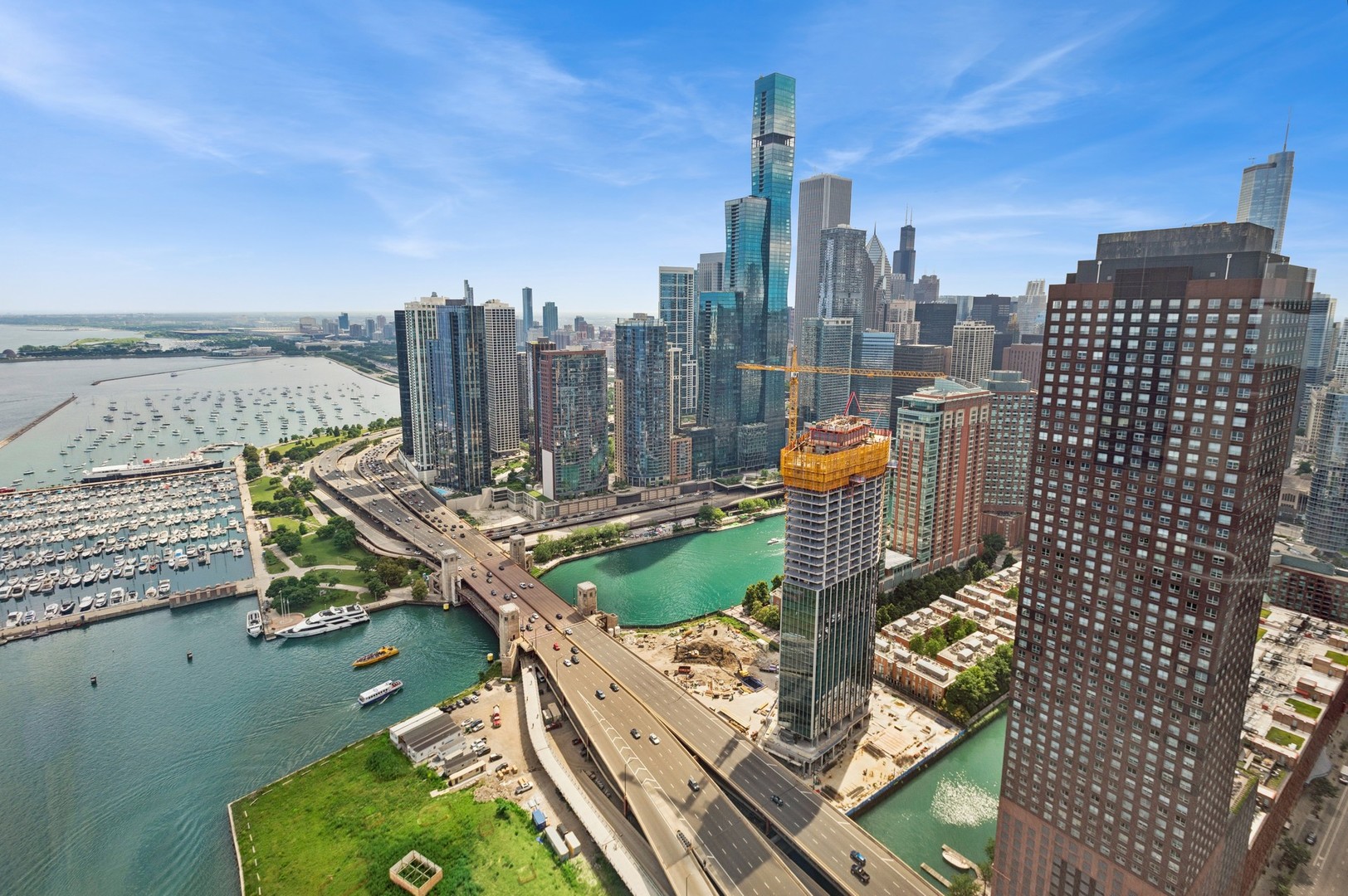 Chicago, Illinois 60611, United States, 4 Bedrooms Bedrooms, ,4 BathroomsBathrooms,Residential,Active,166044