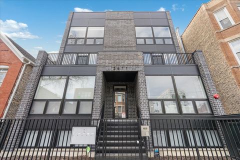 Photo of 2611 W Haddon Avenue #2, Chicago, IL 60622 (MLS # 12611106)