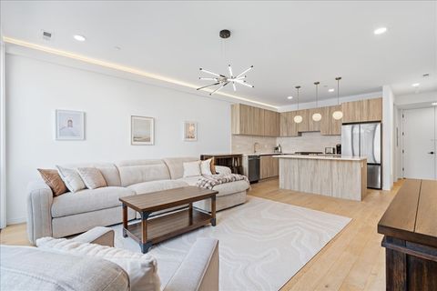 Tiny photo for 2611 W Haddon Avenue #2, Chicago, IL 60622 (MLS # 12611106)