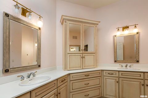 Tiny photo for 3115 W Striegel Road, Carbondale, IL 62901 (MLS # EB456934)