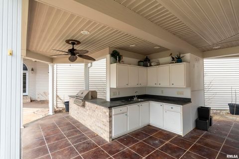 Tiny photo for 3115 W Striegel Road, Carbondale, IL 62901 (MLS # EB456934)