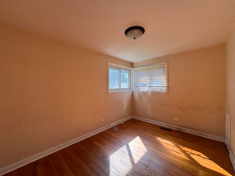 Tiny photo for 14505 S Woodlawn Avenue, Dolton, IL 60419 (MLS # 12486131)