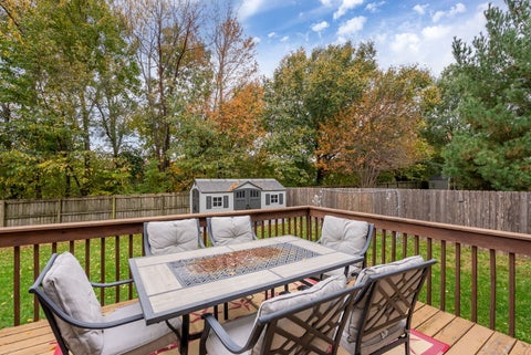 Tiny photo for 5619 BUCKHORN Lane, Davenport, IA 52802 (MLS # 12794653)