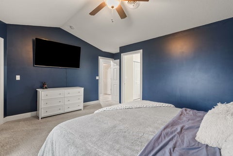 Tiny photo for 5619 BUCKHORN Lane, Davenport, IA 52802 (MLS # 12794653)