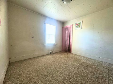 Tiny photo for 922 W Lafayette Street, Ottawa, IL 61350 (MLS # 12508947)