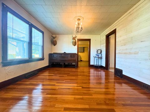 Tiny photo for 922 W Lafayette Street, Ottawa, IL 61350 (MLS # 12508947)