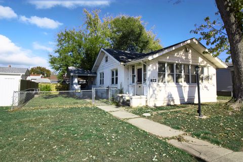 Tiny photo for 922 W Lafayette Street, Ottawa, IL 61350 (MLS # 12508947)