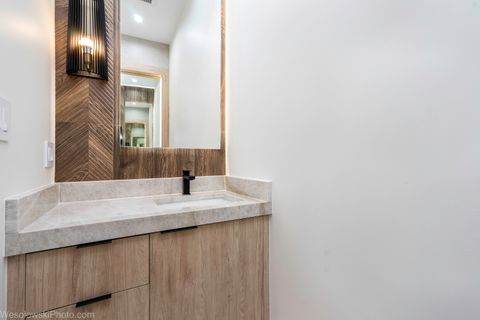 Tiny photo for 23388 N BIRCHWOOD Lane, Deerfield, IL 60015 (MLS # 12566610)