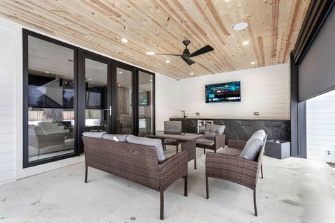 Tiny photo for 23388 N BIRCHWOOD Lane, Deerfield, IL 60015 (MLS # 12566610)