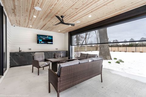 Tiny photo for 23388 N BIRCHWOOD Lane, Deerfield, IL 60015 (MLS # 12566610)