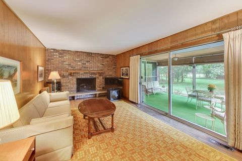 Tiny photo for 1504 Wincanton Drive, Deerfield, IL 60015 (MLS # 12461486)