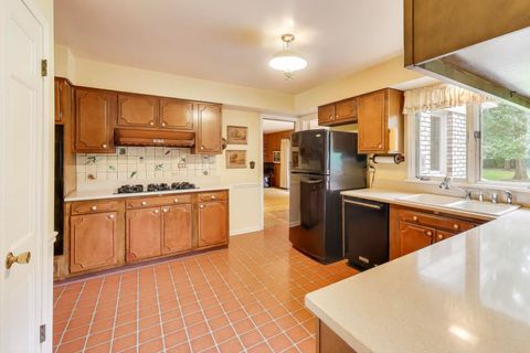 Tiny photo for 1504 Wincanton Drive, Deerfield, IL 60015 (MLS # 12461486)
