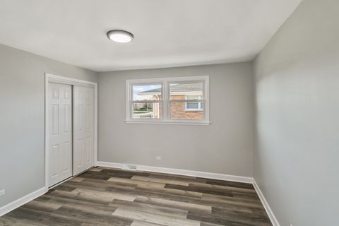 Tiny photo for 17363 Oleander Avenue, Tinley Park, IL 60477 (MLS # 12615908)