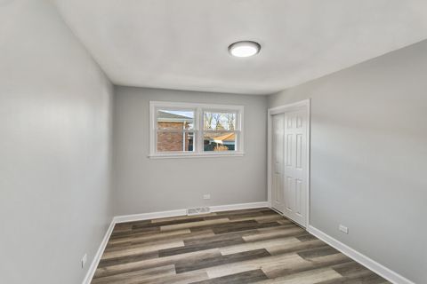 Tiny photo for 17363 Oleander Avenue, Tinley Park, IL 60477 (MLS # 12615908)