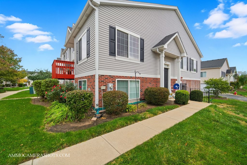 Photo for 1417 MANNING Avenue, Montgomery, IL 60538 (MLS # 12206987)