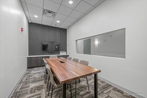 Tiny photo for 512 N Mcclurg Court #501, Chicago, IL 60611 (MLS # 12445124)