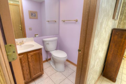 Tiny photo for 2046 Mission Hills Drive, Elgin, IL 60123 (MLS # 12587866)