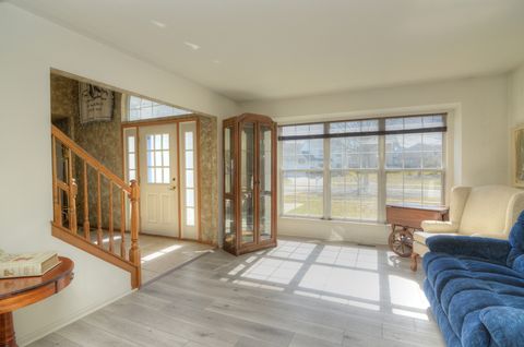 Tiny photo for 2046 Mission Hills Drive, Elgin, IL 60123 (MLS # 12587866)