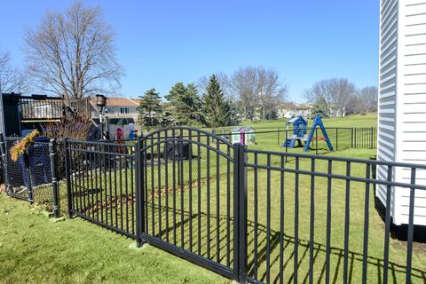 Tiny photo for 2046 Mission Hills Drive, Elgin, IL 60123 (MLS # 12587866)