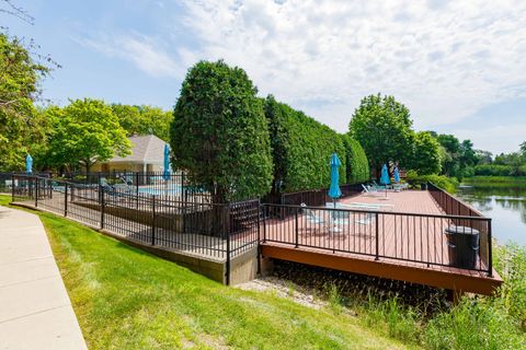 Tiny photo for 209 Rivershire Lane #203, Lincolnshire, IL 60069 (MLS # 12622109)