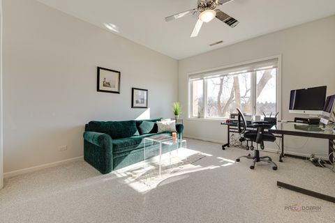 Tiny photo for 209 Rivershire Lane #203, Lincolnshire, IL 60069 (MLS # 12622109)