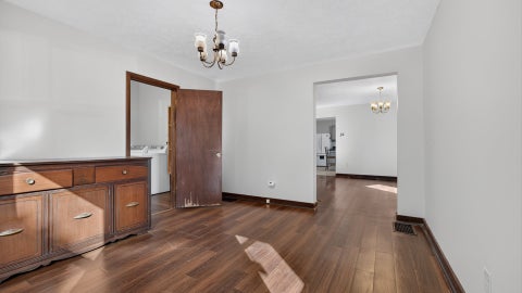 Tiny photo for 510 1/2 E Mulberry Street, Bloomington, IL 61701 (MLS # 12776810)