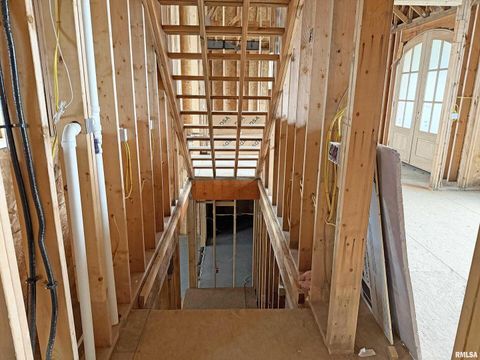 Tiny photo for 19468 250TH Avenue, Bettendorf, IA 52722 (MLS # QC4268570)